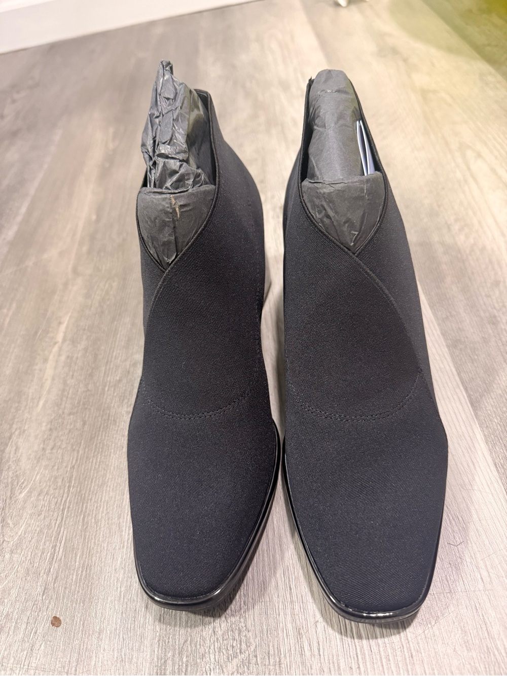 AEROSOLES Black Stretch Ankle Booties